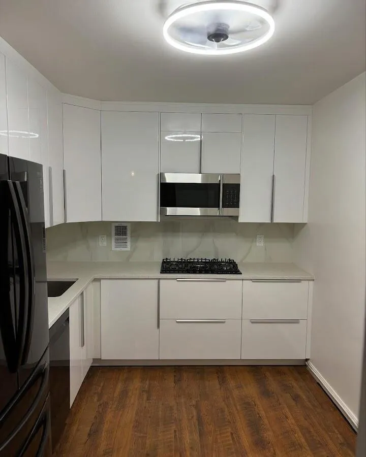 Renovated kitchen with quartz countertops in Snyder